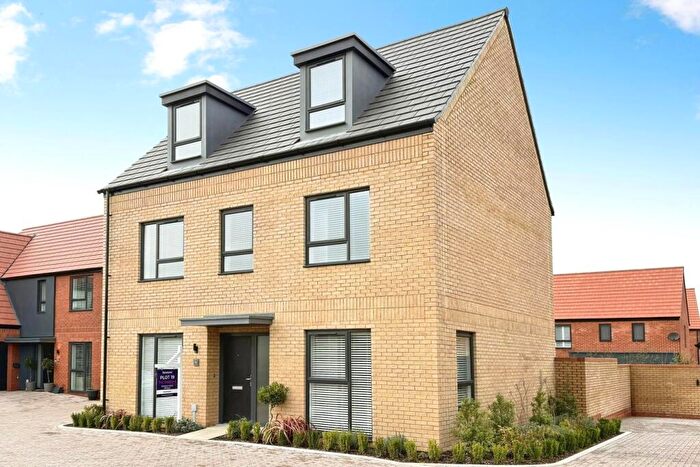 5 Bedroom Detached House For Sale In Greenfield Road, Flitton, MK45