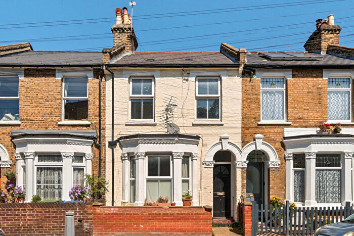 3 Bedroom Terraced House For Sale In Fenham Road, London, SE15
