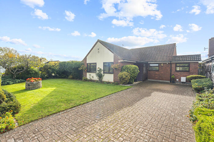 3 Bedroom Bungalow For Sale In Wheatley Close, Sawbridgeworth, Hertfordshire, CM21