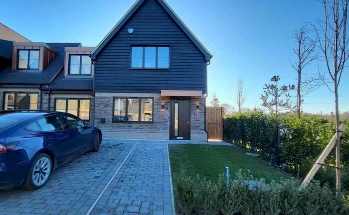 3 Bedroom Semi-Detached House To Rent In Theobald Street, Borehamwood, WD7