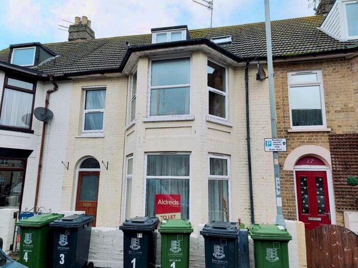 1 Bedroom Flat To Rent In St. Georges Road, Great Yarmouth NR30