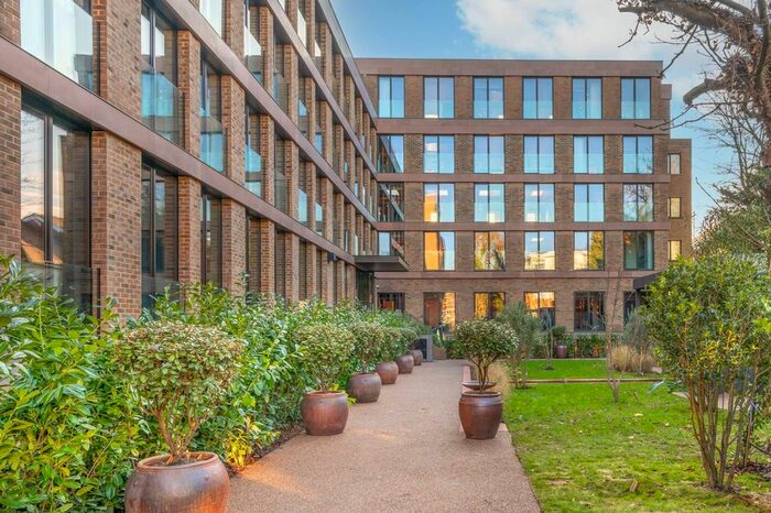 1 Bedroom Flat To Rent In Willesden Lane, Brondesbury, London, NW2