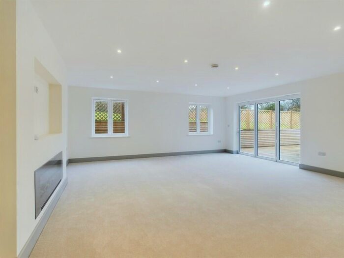 5 Bedroom Detached House For Sale In Hightrees House, Quainton, HP22