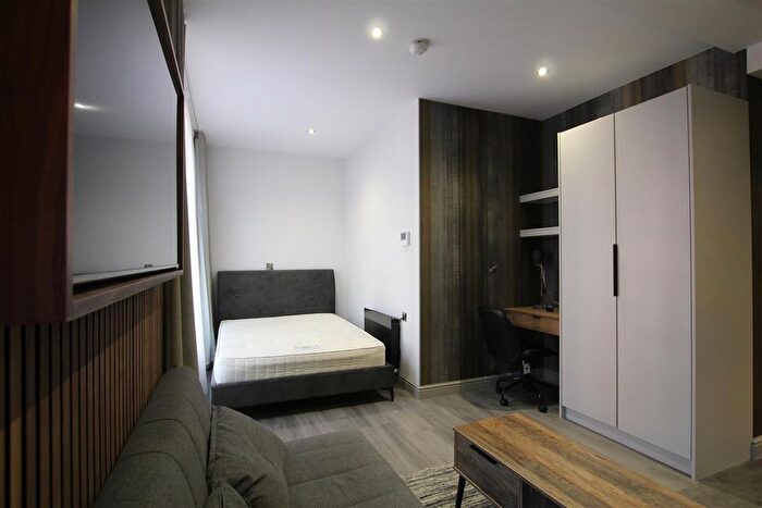 1 Bedroom Flat To Rent In Tankerville Place, Jesmond, Newcastle Upon Tyne, NE2