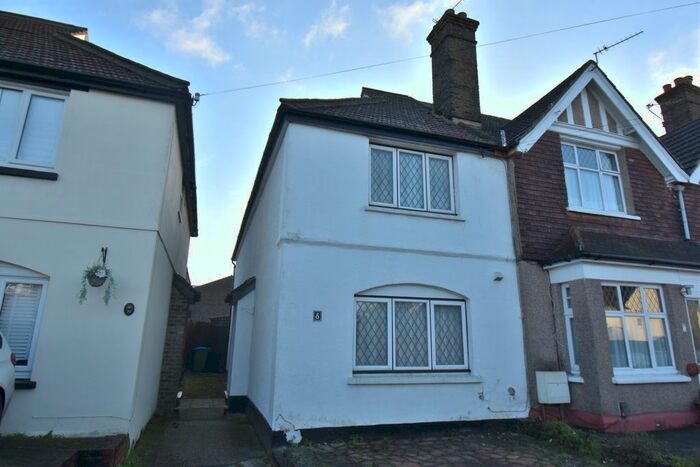 3 Bedroom End Of Terrace House To Rent In West View Road, Swanley, BR8
