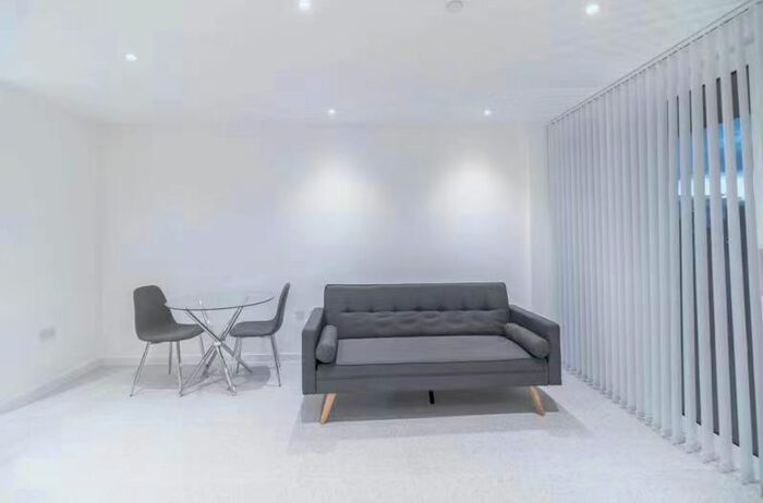 1 Bedroom Flat To Rent In Georgette Apartments, Silk District, London, E1
