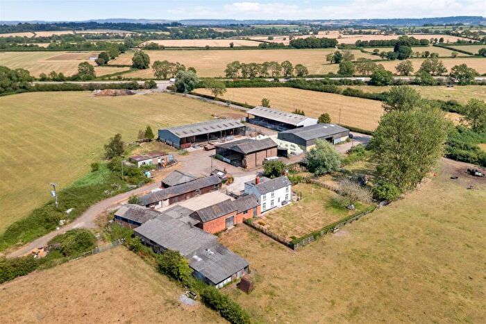 4 Bedroom Farm House For Sale In Lodge Farm, The Fosse Way, Upper Broughton, Melton Mowbray, LE14