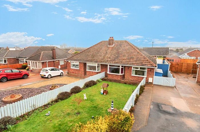 2 Bedroom Semi-Detached Bungalow For Sale In Boundary Road, DN33