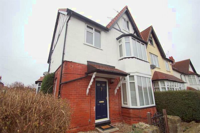 4 Bedroom Semi-Detached House To Rent In Roman Avenue, Leeds, LS8