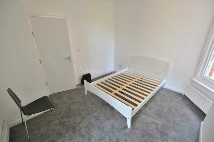 1 Bedroom Flat To Rent In Christchurch Road, Reading, RG2