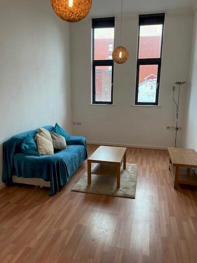 2 Bedroom Flat To Rent In Cheapside, Deritend, Birmingham, B12