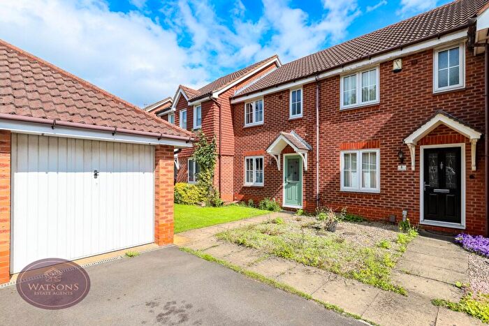 2 Bedroom Town House For Sale In Britannia Close, Watnall, Nottingham, NG16