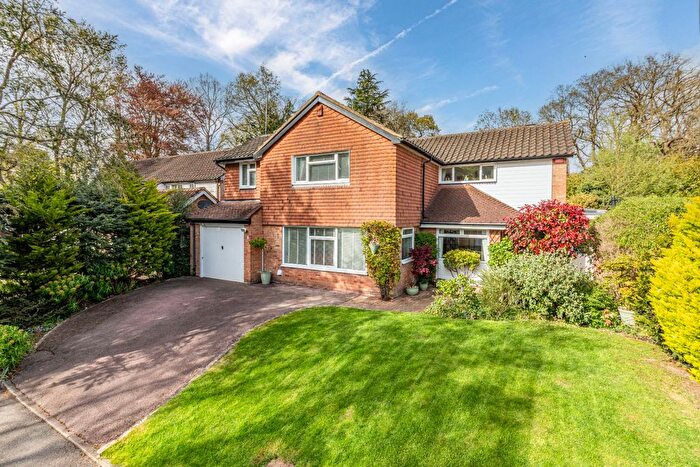 4 Bedroom Detached House For Sale In Pyrford, Surrey, GU22