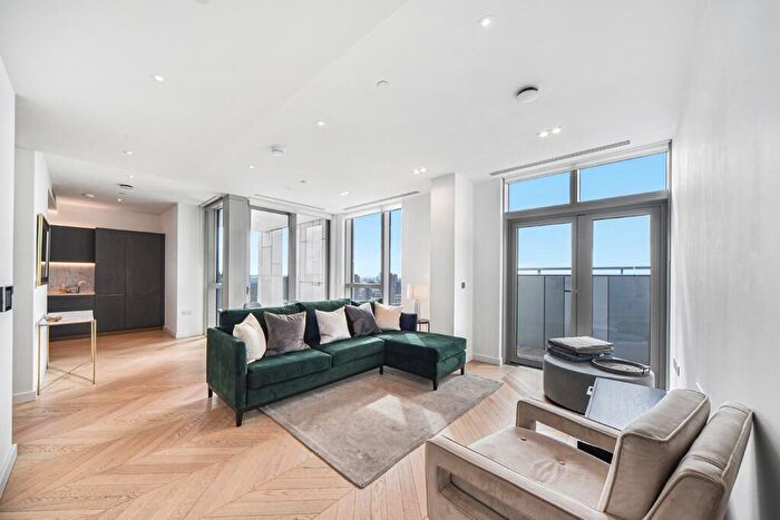 2 Bedroom Apartment To Rent In City Road London, EC1V