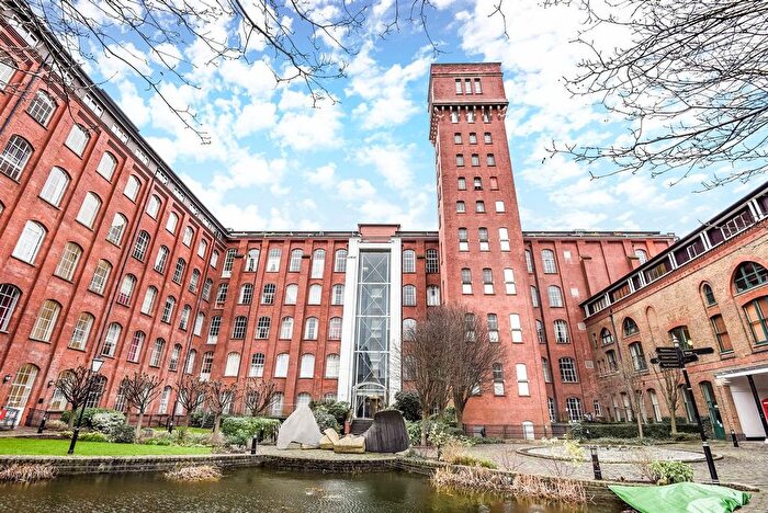 2 Bedroom Flat To Rent In Lexington Building, Bow Quarter, London, E3