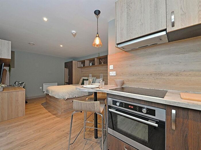 Studio To Rent In Fontenoy Street, Liverpool, L3