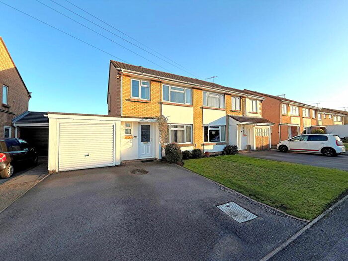 3 Bedroom Semi Detached House For Sale In Preston Road, Oakdale, Poole, BH15