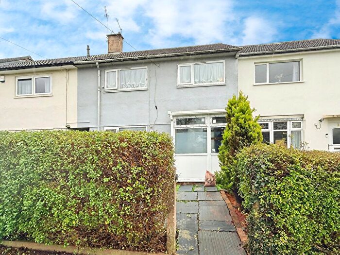 3 Bedroom Terraced House For Sale In Bowhill Grove, Leicester, LE5