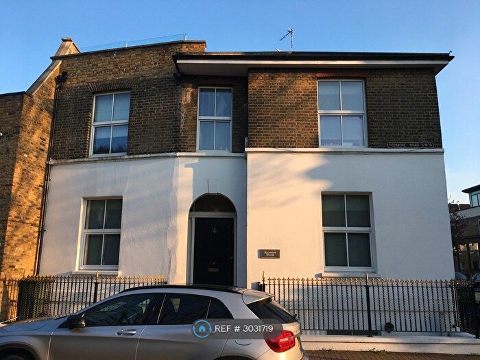5 Bedroom End Of Terrace House To Rent In Podmore Road, London, SW18