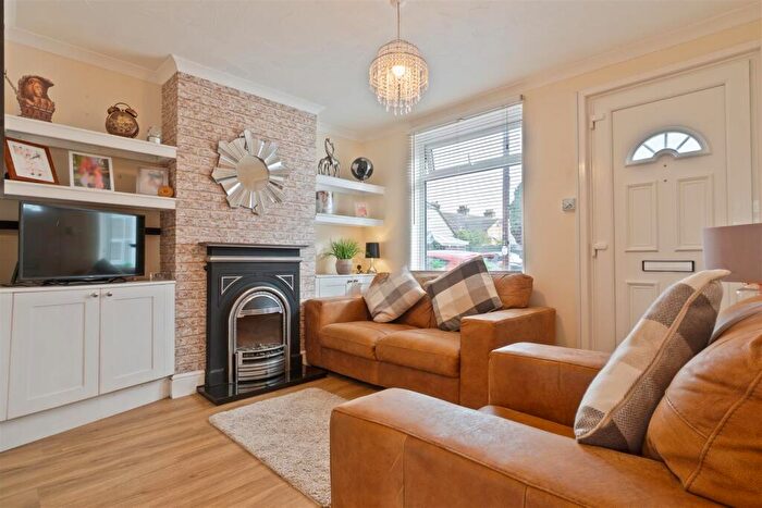 3 Bedroom Terraced House For Sale In Cork Street, Eccles, ME20