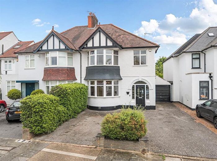 4 Bedroom Semi-Detached House For Sale In Wren Avenue, London, NW2