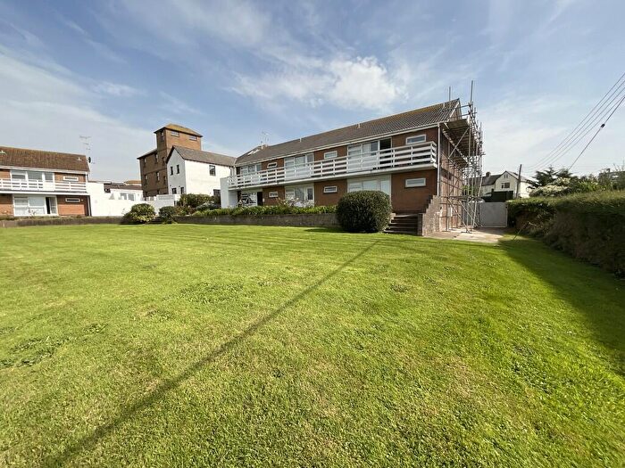 2 Bedroom Apartment To Rent In Kiming, Stratton Road, EX23