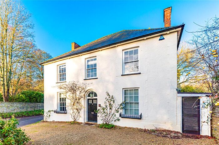 4 Bedroom Detached House To Rent In Church Road, Great Milton, Oxfordshire, OX44