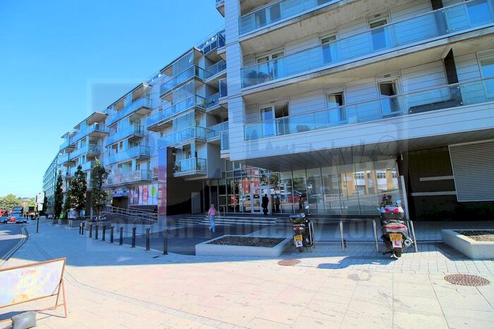 2 Bedroom Flat To Rent In Empire Way, Wembley, HA9