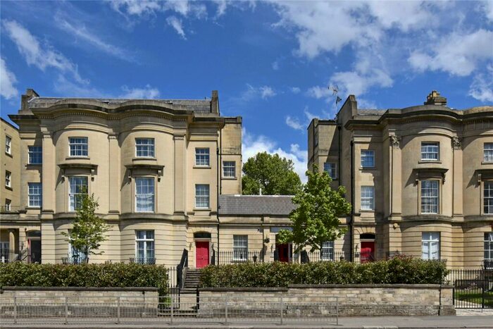 1 Bedroom Apartment To Rent In Kings Road, Reading, RG1