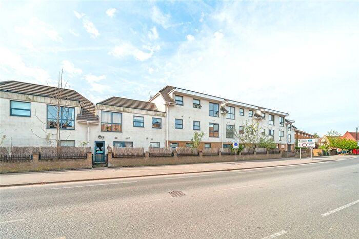 1 Bedroom Flat For Sale In Station Road, West Drayton, UB7