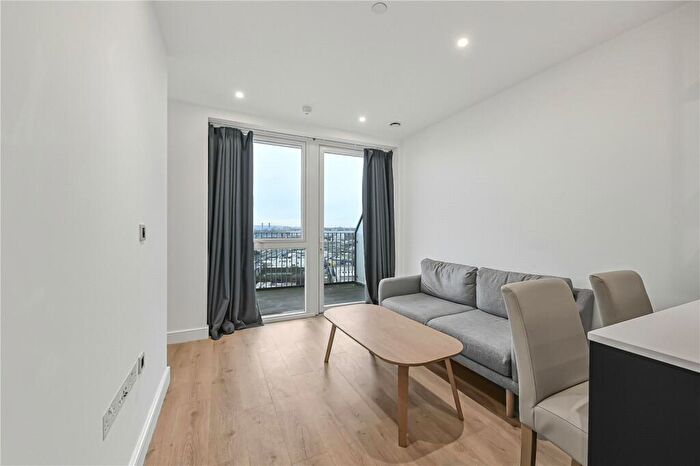 1 Bedroom Flat To Rent In Lavey House, Wembley, HA0