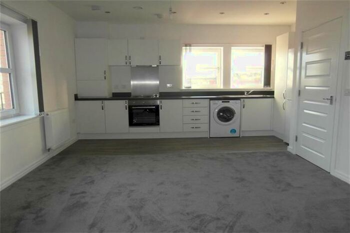 1 Bedroom Ground Flat To Rent In Glennie Road, Newcraighall, EH21