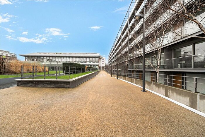 1 Bedroom Flat For Sale In Highbury Stadium Square, London, N5