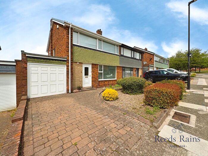 3 Bedroom Semi-Detached House For Sale In Aisgill Drive, Newcastle Upon Tyne, Tyne And Wear, NE5