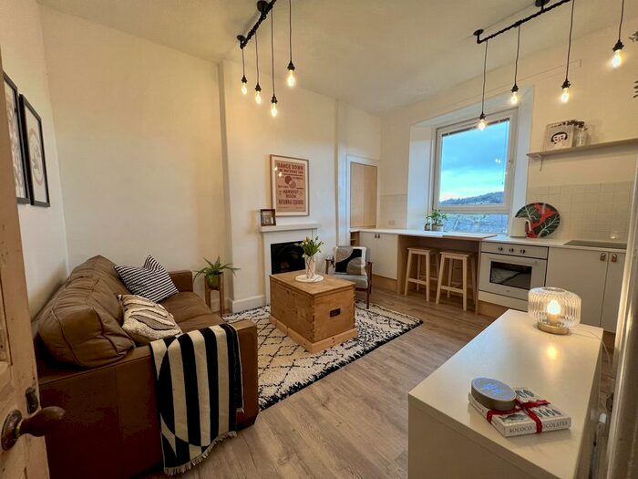 1 Bedroom Flat To Rent In Roseburn Street, Edinburgh, EH12