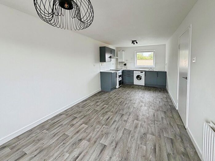 2 Bedroom Maisonette To Rent In Leighton, Peterborough, PE2