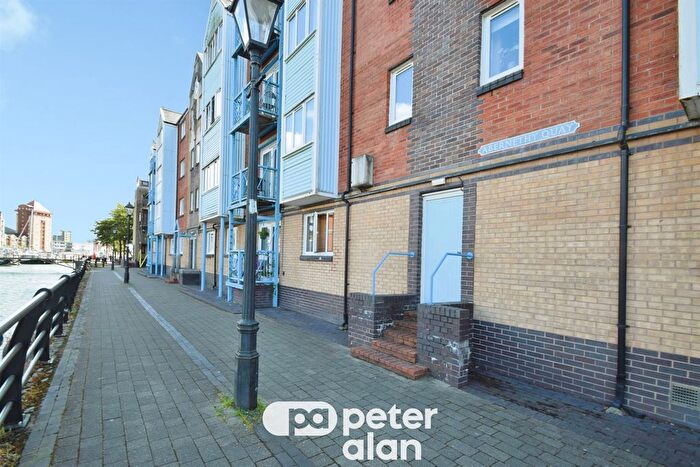 2 Bedroom Flat For Sale In Abernethy Quay, Maritime Quarter, Swansea, SA1
