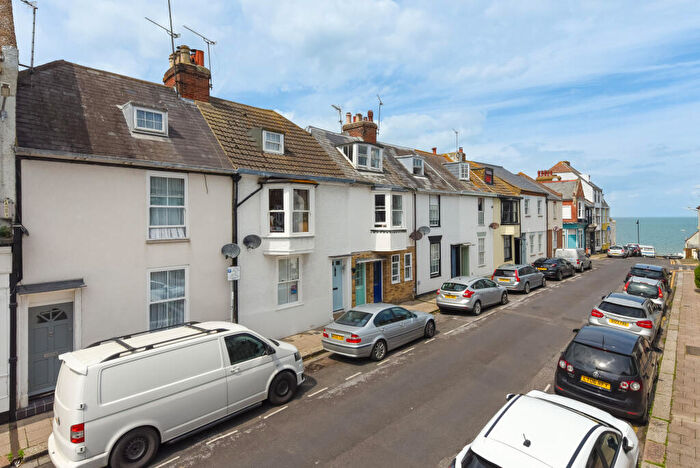 3 Bedroom End Of Terrace House For Sale In East Street, Herne Bay, Kent, CT6