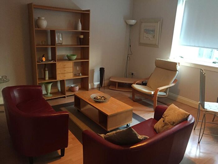 1 Bedroom Apartment To Rent In St Andrews Square, Merchant City, G1