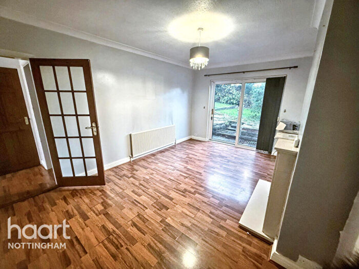 3 Bedroom Semi Detached House To Rent In Somersby Road, Nottingham, NG3