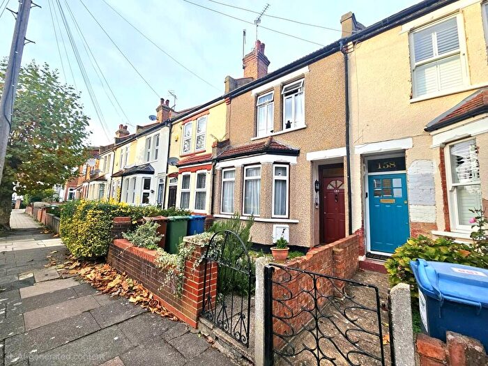 3 Bedroom Terraced House To Rent In Butler Road, Harrow, HA1