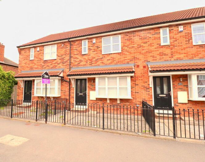 3 Bedroom Terraced House To Rent In Southcoates Lane, Hull, Yorkshire, HU9