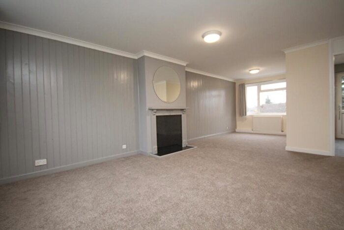 3 Bedroom Terraced House To Rent In Wentworth Crescent Maidenhead Berkshire, SL6