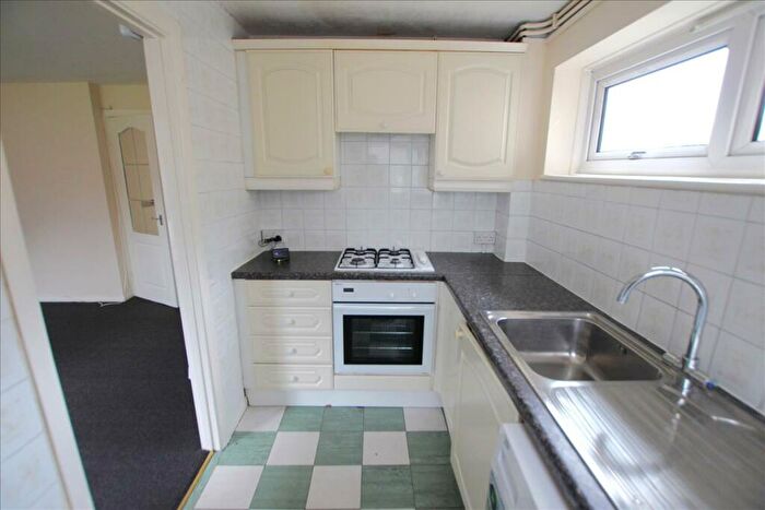 1 Bedroom Flat To Rent In Fiske Court, Lansdowne Road, Tottenham, London, N17
