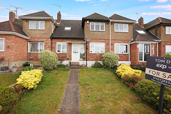 2 Bedroom Terraced House For Sale In Madden Avenue, Chatham, ME5