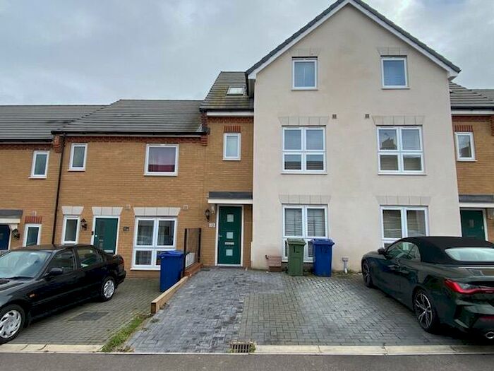 3 Bedroom House To Rent In Charlotte Street, Sittingbourne, ME10
