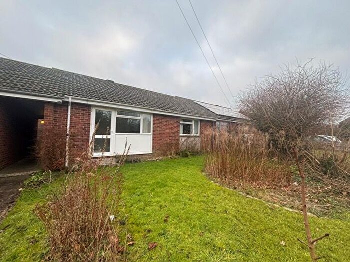 2 Bedroom Bungalow To Rent In Stobberts Place, Market Lavington, Devizes, SN10