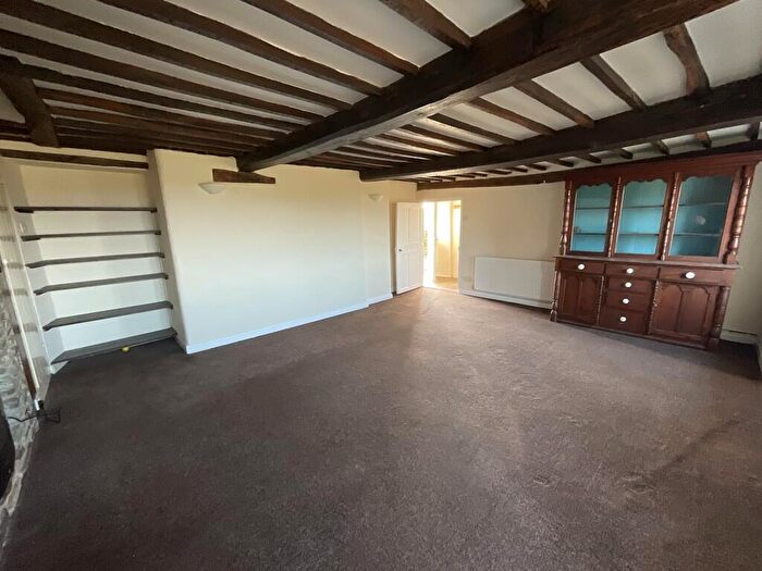 2 Bedroom Cottage To Rent In Shorestone, Woolley, EX23