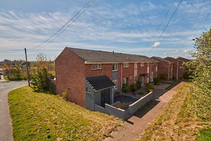 3 Bedroom End Terrace House For Sale In Ribston Avenue, Exeter, EX1