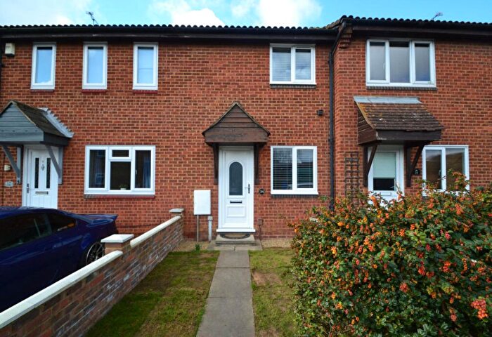 2 Bedroom Semi Detached House To Rent In Merleburgh Drive, Kemsley, ME10